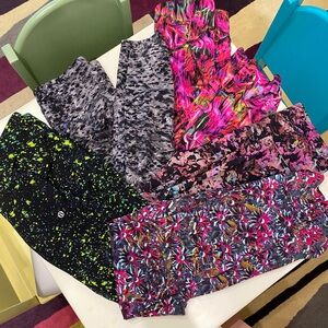 Lululemon yoga pants, size 6, black/green/multicolor,